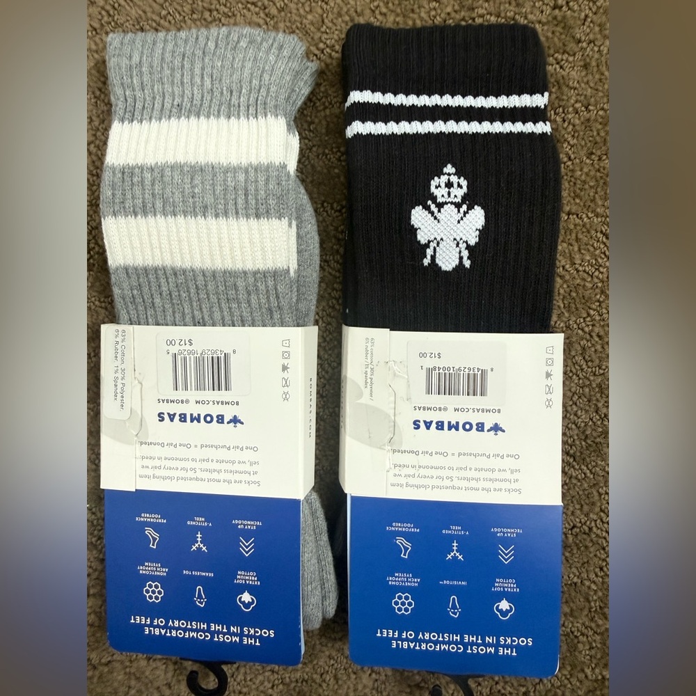 Bombas 2 pairs large calf socks Men women black crowned bee grey vintage stripe